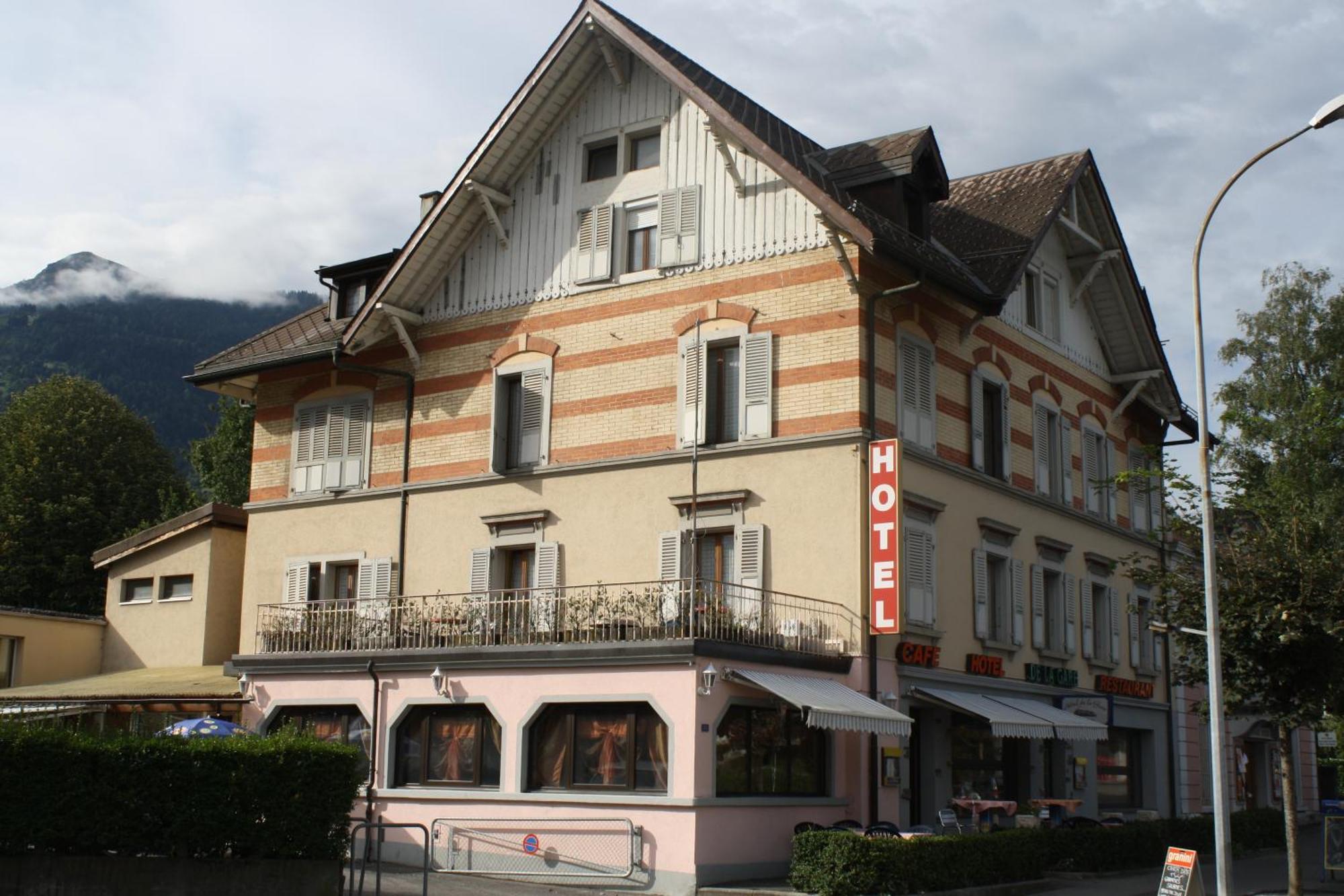 Hotel De La Gare مونثيه المظهر الخارجي الصورة
